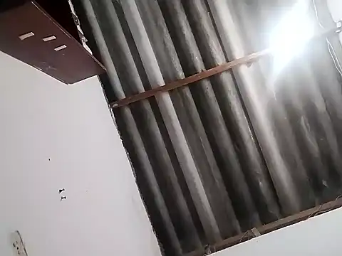 Snapshot of natasha_and_zoe chatting on 03/03/26, 06:36 natasha and zoe online show from 03/03/26, 06:36