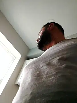 yolanda339 online show from 03/02/26, 04:58