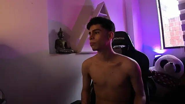 Snapshot of juan_posada chatting on 02/08/26, 10:02 juan posada online show from 02/08/26, 10:02