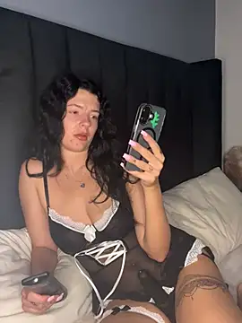 NaughtyGirlMia  online show from 02/05/26, 07:07