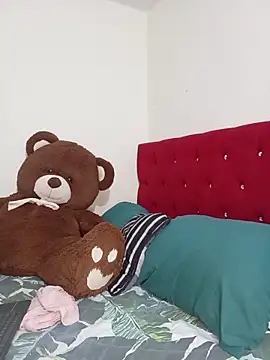 Sweet canelaa73 online show from 04/14/26, 02:50