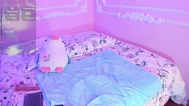 LiaLovet online show from 03/31/26, 07:25