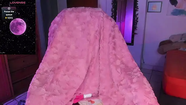 sunflowerr  online show from 02/21/26, 08:26