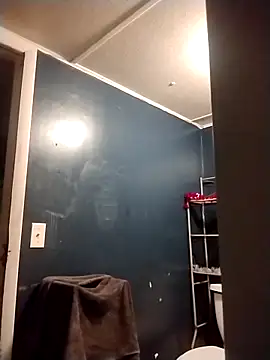 spooky425hd online show from 04/22/26, 01:19