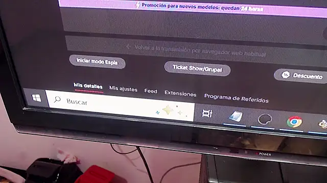 Snapshot of isabella_vogue chatting on 02/28/26, 11:44 isabella vogue online show from 02/28/26, 11:44