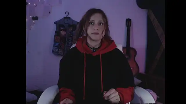 Lametaleralatina online show from 04/09/26, 01:38