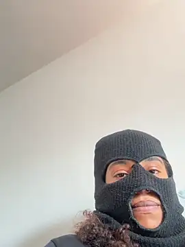AfroditeEvans online show from 05/02/26, 12:21
