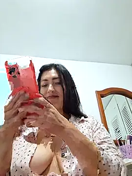 aliz963040 online show from 02/02/26, 03:49