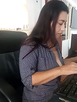 aliz963040 online show from 02/03/26, 02:33