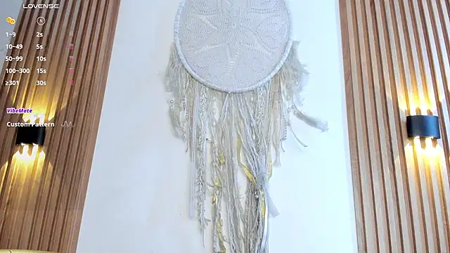 Snapshot of Salma_Haleem chatting on 01/31/26, 08:18 Salma Haleem online show from 01/31/26, 08:18