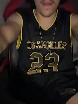 Snapshot of hungtwinkBR chatting on 03/04/26, 01:00 hungtwinkBR online show from 03/04/26, 01:00