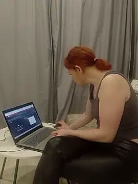 Snapshot of ValerieFisher chatting on 02/20/26, 07:21 ValerieFisher online show from 02/20/26, 07:21