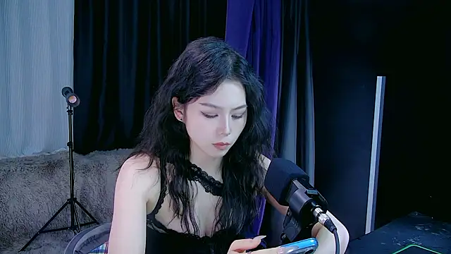 Snapshot of yoyo-o88 chatting on 03/03/26, 10:43 yoyo-o88 online show from 03/03/26, 10:43