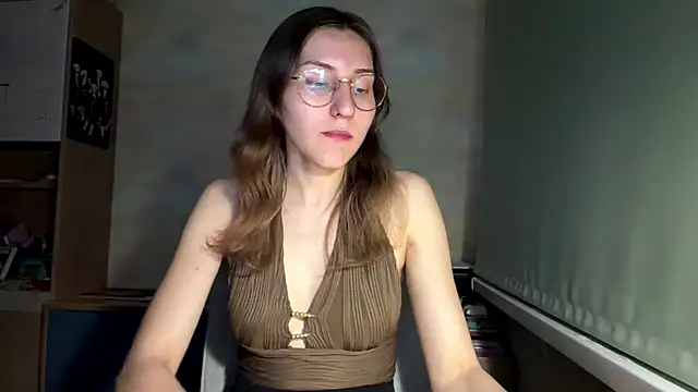 Snapshot of Miaaa_Moon chatting on 06/23/26, 08:40 Miaaa Moon online show from 06/23/26, 08:40