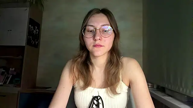 Snapshot of Miaaa_Moon chatting on 07/07/26, 07:07 Miaaa Moon online show from 07/07/26, 07:07