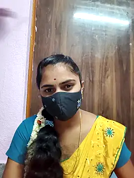 Snapshot of Tamil_Hot_Shana chatting on 05/10/26, 05:18 Tamil Hot Shana online show from 05/10/26, 05:18