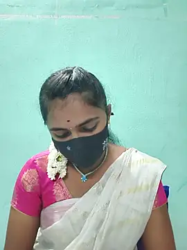 Snapshot of Tamil_Hot_Shana chatting on 05/22/26, 03:17 Tamil Hot Shana online show from 05/22/26, 03:17