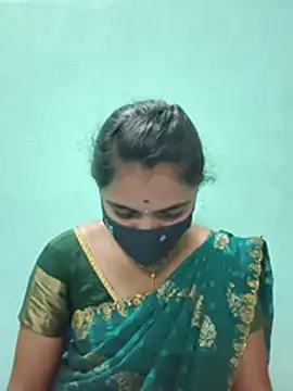 Snapshot of Tamil_Hot_Shana chatting on 05/23/26, 03:23 Tamil Hot Shana online show from 05/23/26, 03:23