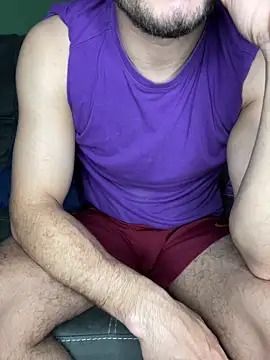 Snapshot of alessand180521 chatting on 02/26/26, 06:29 alessand180521 online show from 02/26/26, 06:29