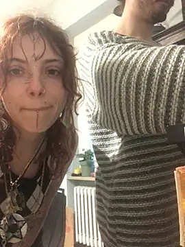 Snapshot of Sexyart00 chatting on 02/12/26, 04:46 Sexyart00 online show from 02/12/26, 04:46