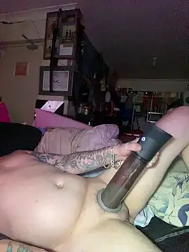 beg4mycutiepie0Ulick online show from 02/10/26, 07:51