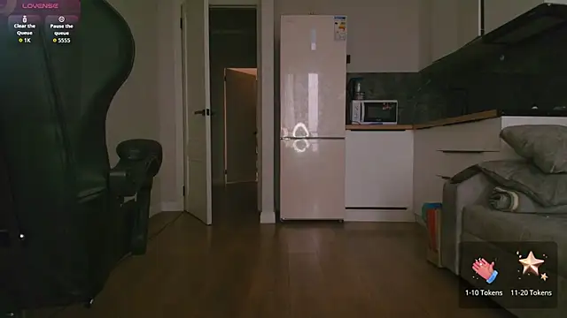 jjasleen0 online show from 02/05/26, 03:33