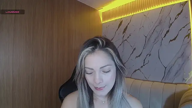 sofia nova tf online show from 02/12/26, 02:01