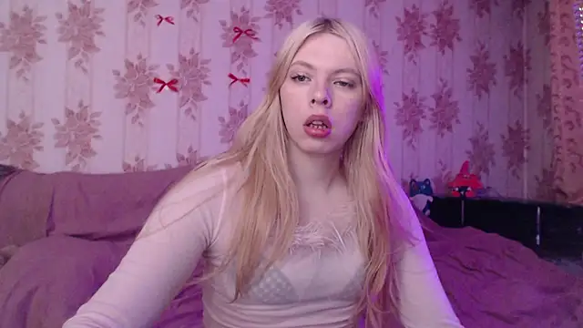 Cutie Bambi online show from 02/21/26, 11:00