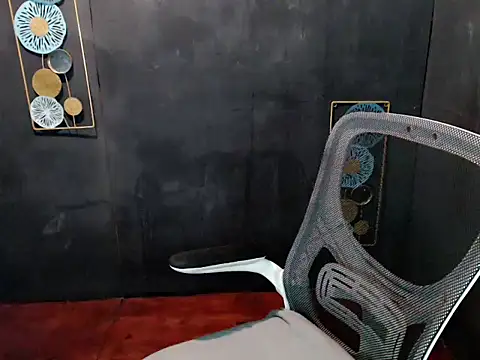 itsme jaja18 online show from 03/29/26, 09:42