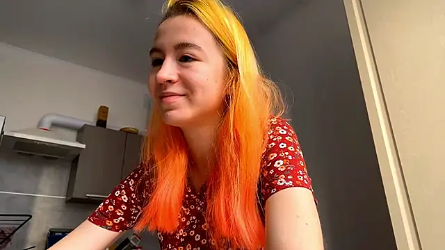 Snapshot of EmilyHein chatting on 02/24/26, 06:55 EmilyHein online show from 02/24/26, 06:55