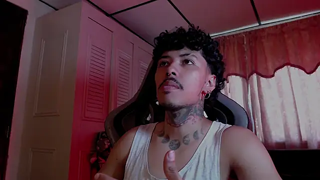 D3v1L88 online show from 02/07/26, 05:16