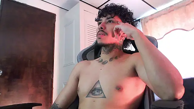 D3v1L88 online show from 04/01/26, 06:16