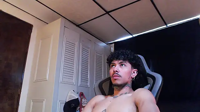 D3v1L88 online show from 04/02/26, 06:38