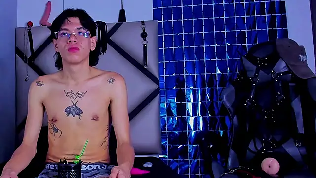 Bennet-Gray online show from 02/28/26, 04:13