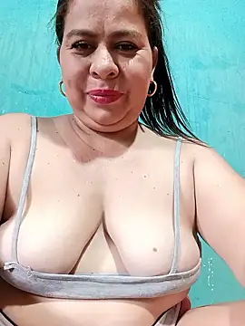 Snapshot of Diana_006 chatting on 06/19/26, 07:17 Diana 006 online show from 06/19/26, 07:17