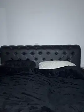 Snapshot of Ellie-rosee chatting on 02/09/26, 07:34 Ellie-rosee online show from 02/09/26, 07:34