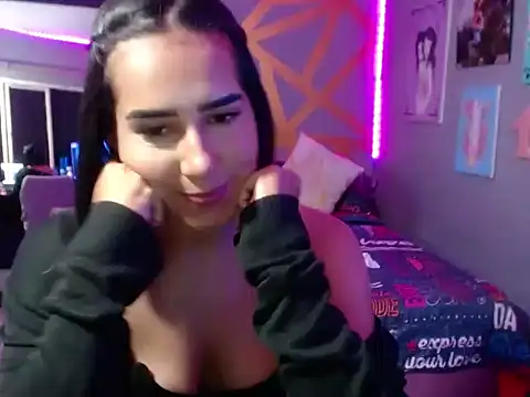 Evelyn lovers  online show from 04/08/26, 01:16