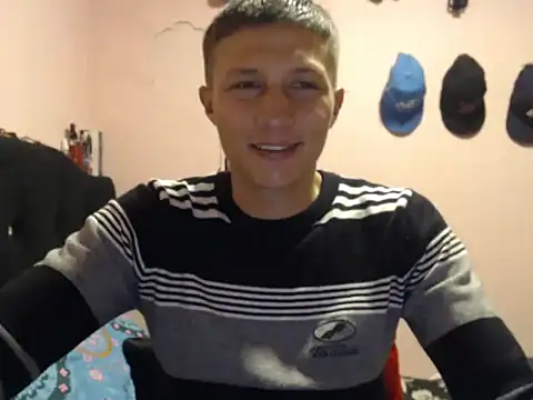 Snapshot of Cronos_Hot_8 chatting on 02/08/26, 10:07 Cronos Hot 8 online show from 02/08/26, 10:07