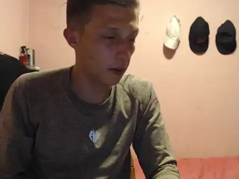 Snapshot of Cronos_Hot_8 chatting on 02/13/26, 12:39 Cronos Hot 8 online show from 02/13/26, 12:39