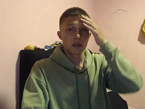 Snapshot of Cronos_Hot_8 chatting on 02/24/26, 12:25 Cronos Hot 8 online show from 02/24/26, 12:25