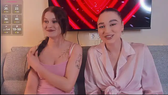 ZofiaSoshnik online show from 04/19/26, 07:40