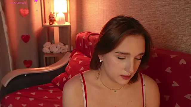 Snapshot of jenniferonlyforu chatting on 02/09/26, 05:50 jenniferonlyforu online show from 02/09/26, 05:50