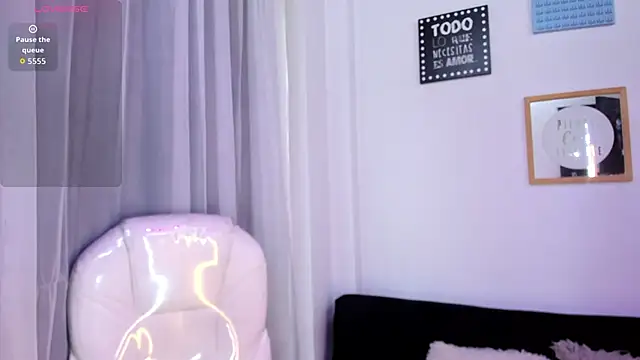 Snapshot of Jade_connor chatting on 02/24/26, 09:13 Jade connor online show from 02/24/26, 09:13