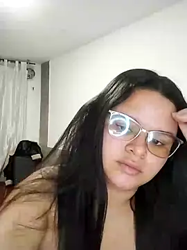 SamanthaStonee online show from 03/08/26, 07:50