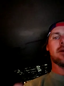 mr mrs glitter online show from 04/18/26, 06:39