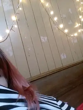 thegirlsshot 666 online show from 04/22/26, 05:54