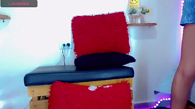 Snapshot of Darianna_Atehortua chatting on 03/03/26, 09:42 Darianna Atehortua online show from 03/03/26, 09:42