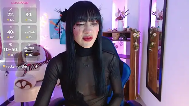 FIORELLA L online show from 05/28/26, 12:24