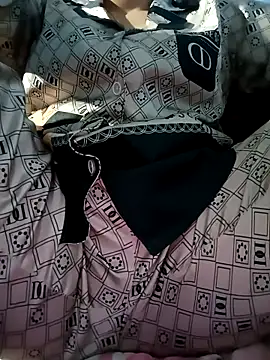 Snapshot of Tulip_ii chatting on 02/16/26, 05:14 Tulip ii online show from 02/16/26, 05:14