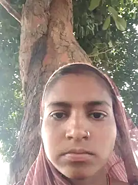 Snapshot of Gungun_thakur chatting on 02/13/26, 07:04 Gungun thakur online show from 02/13/26, 07:04